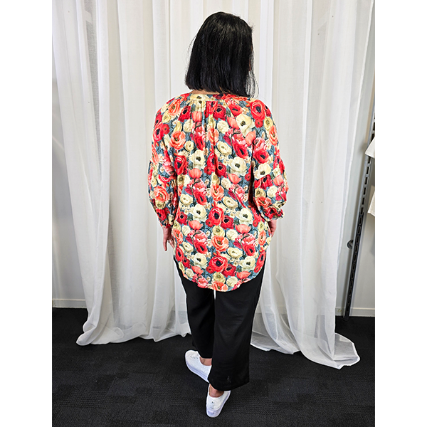 3/4 Sleeve Top Red Floral