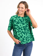 Stencil Floral Tee Green